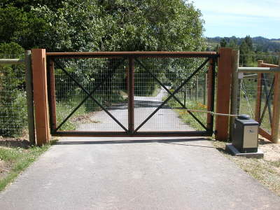 Custom Wood Frame Wire Mesh